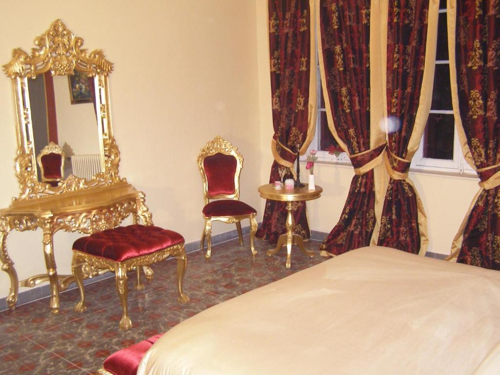 Le Relais Du Silence Chateau Lavail Labastide-dʼAnjou Habitación foto